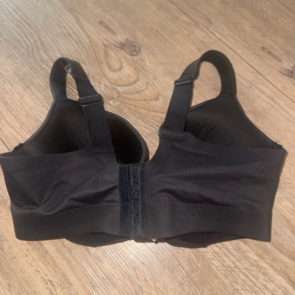 Cacique Black T-Shirt Bra - Picture 2 of 3